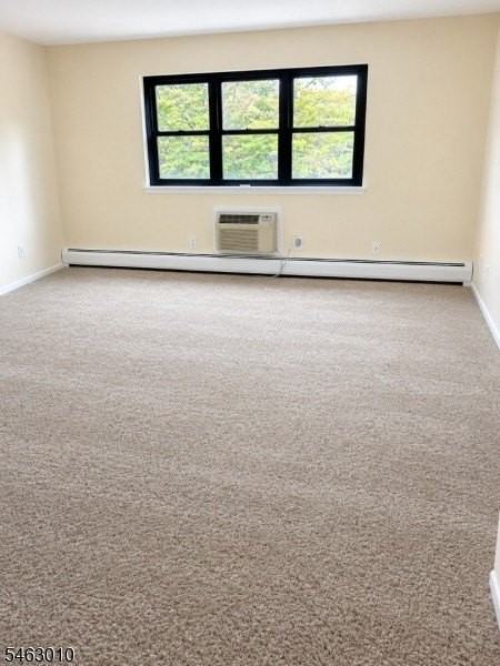 1041 Ridge St Apt B41 #B41 - Photo 5 of 14