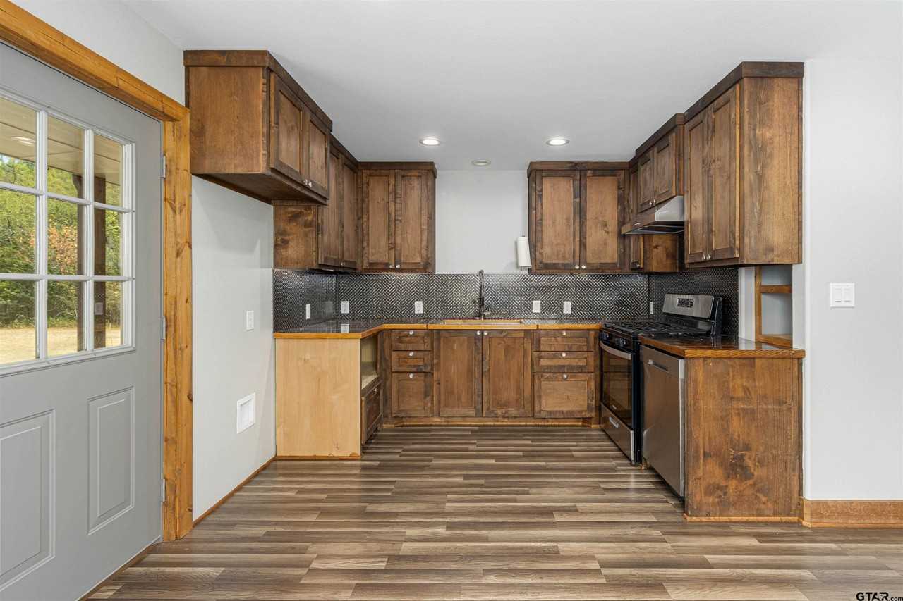 3406 County Road 415 - Photo 6 of 32
