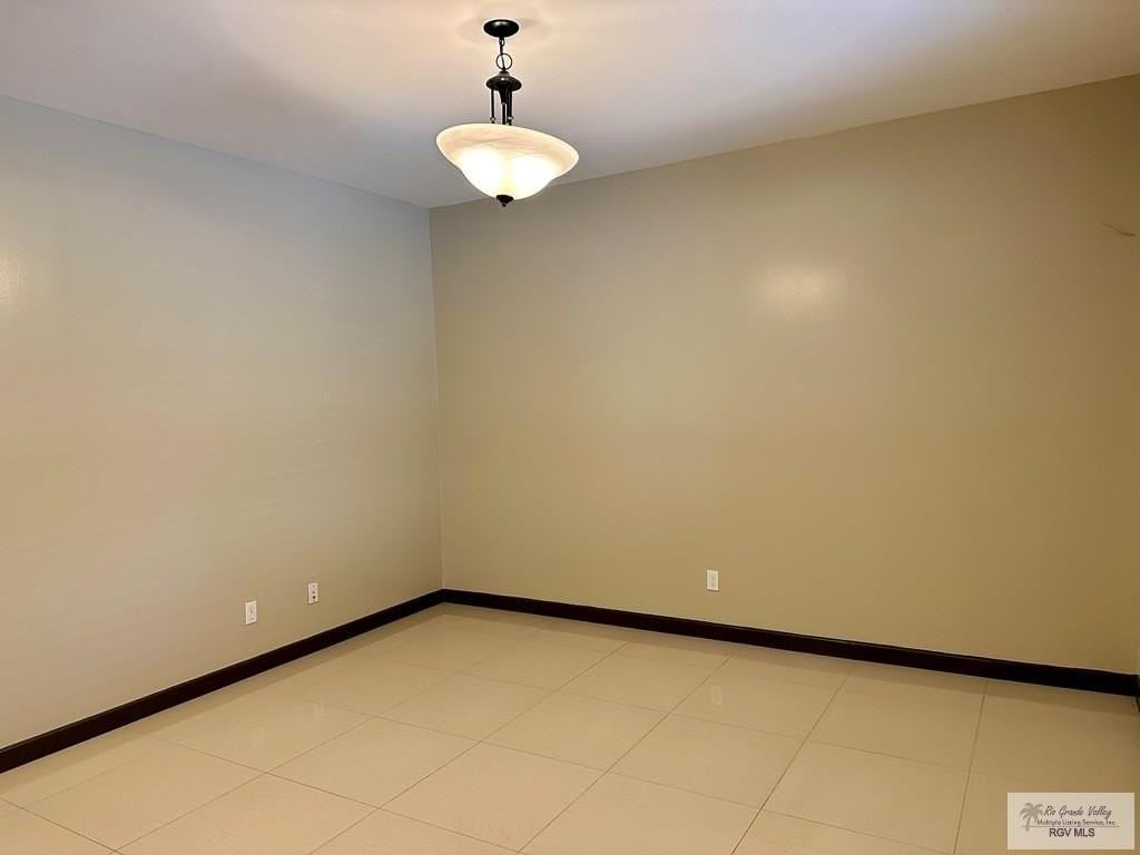 3082 San Miguel Cir - Photo 2 of 17