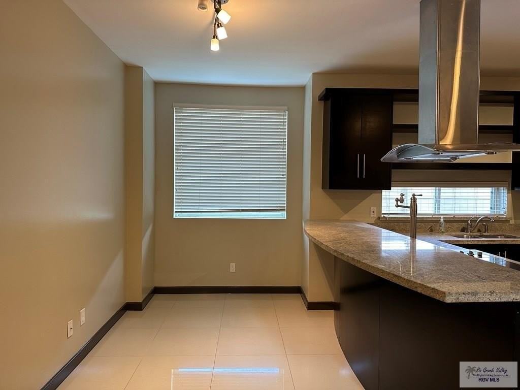 3082 San Miguel Cir - Photo 4 of 17