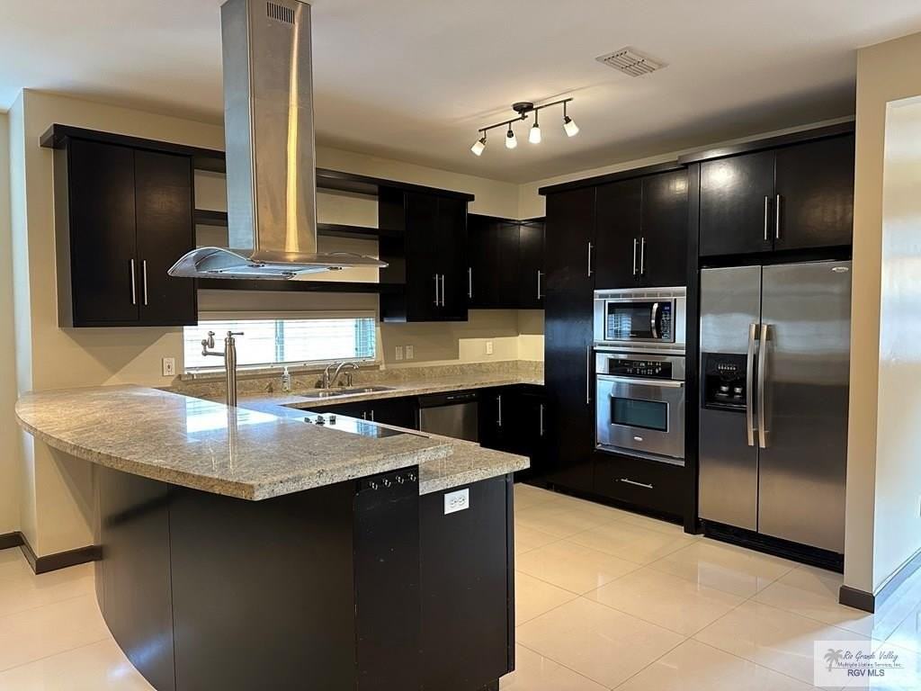 3082 San Miguel Cir - Photo 5 of 17