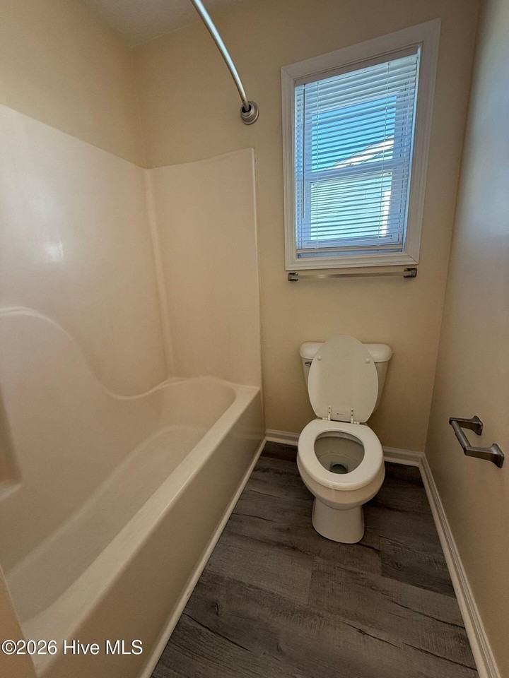 145 Sea Gull Ln - Photo 5 of 12
