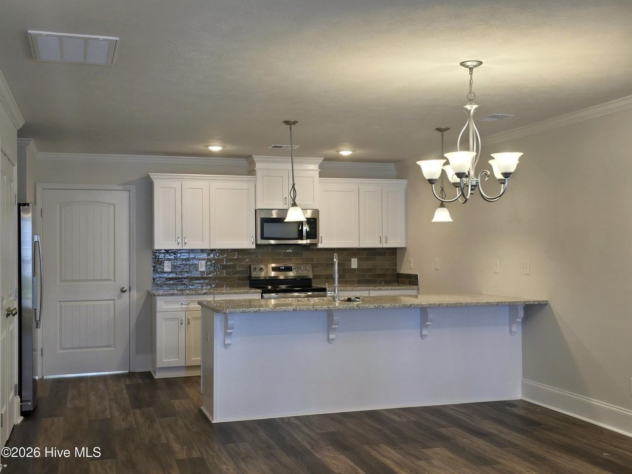 8047 Bannock Cir - Photo 5 of 20