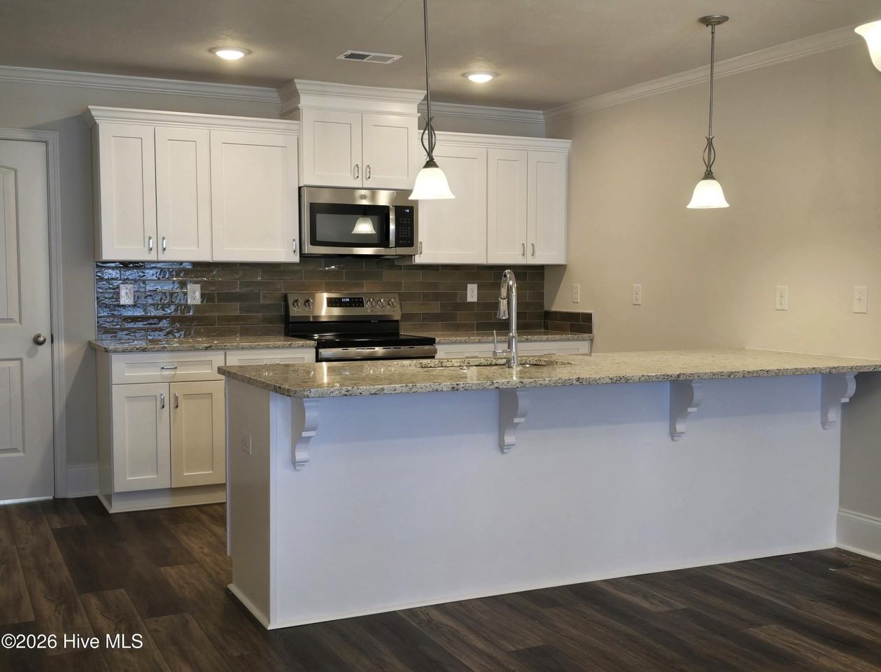 8047 Bannock Cir - Photo 6 of 20