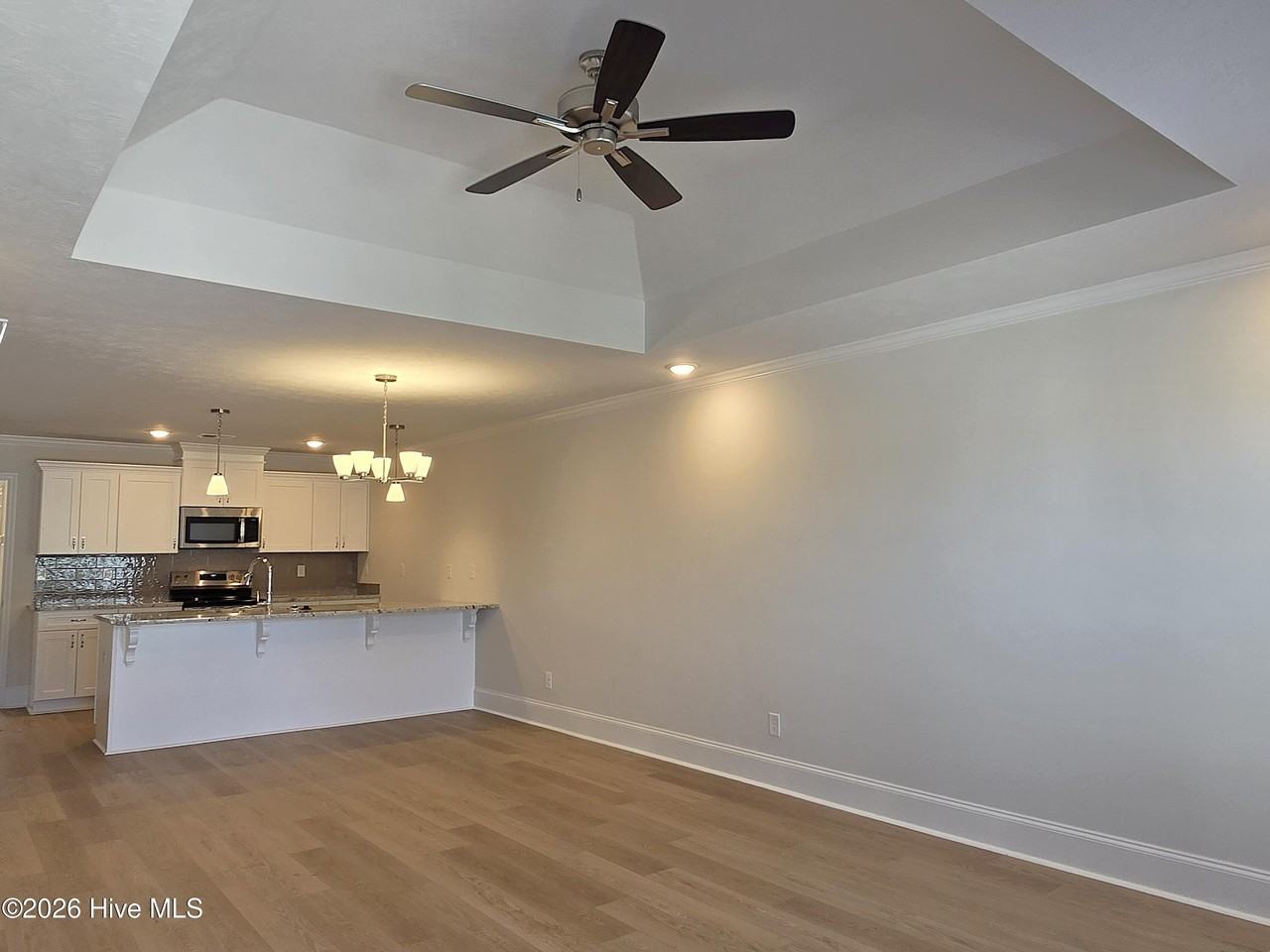 8043 Bannock Cir - Photo 3 of 21