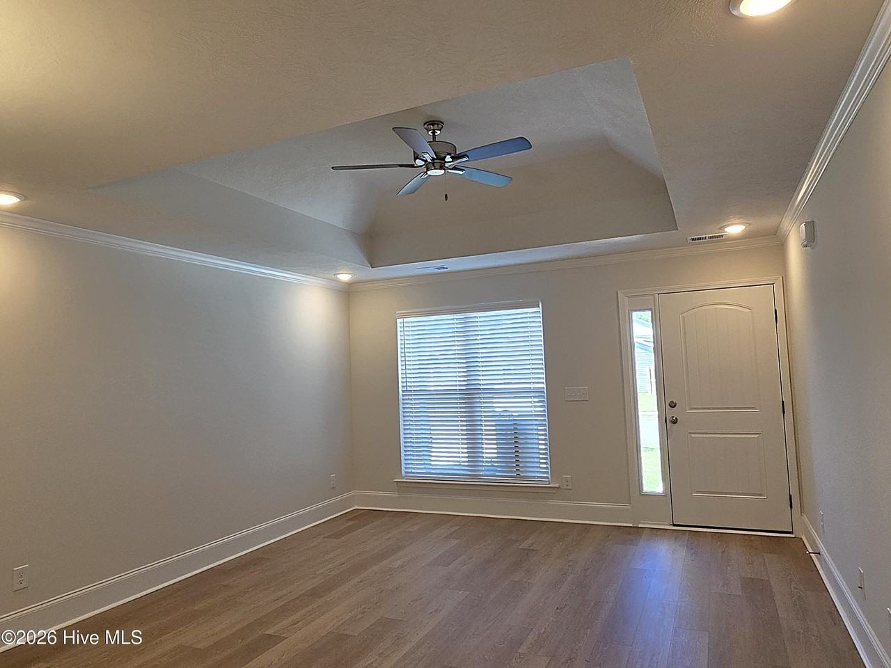 8043 Bannock Cir - Photo 4 of 21