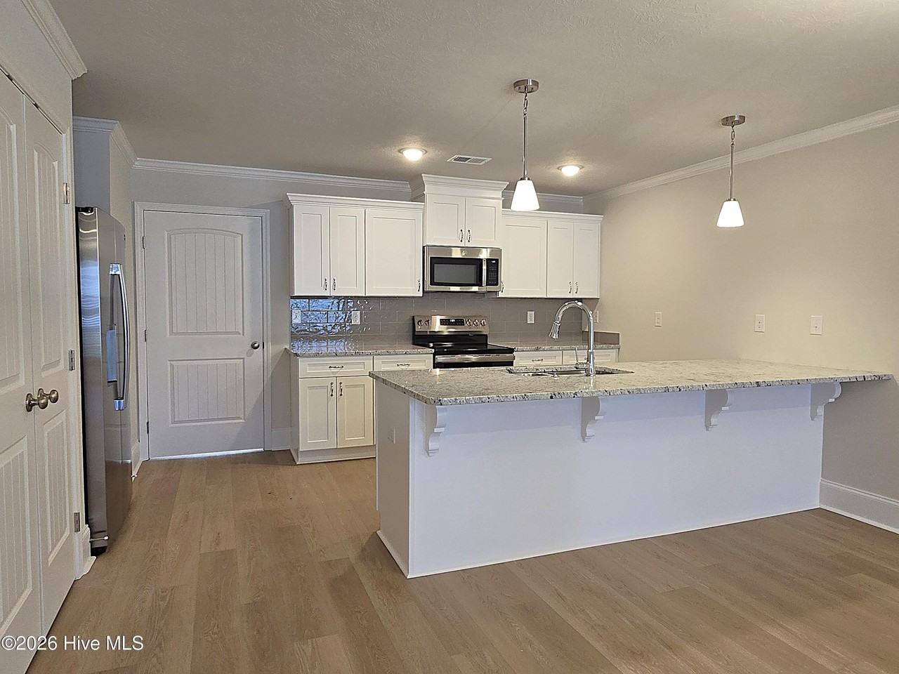 8043 Bannock Cir - Photo 6 of 21