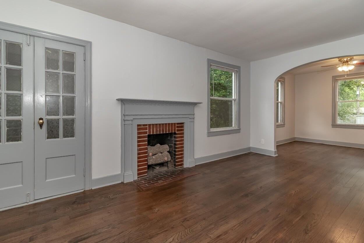 1716 King Woods Dr - Photo 4 of 21
