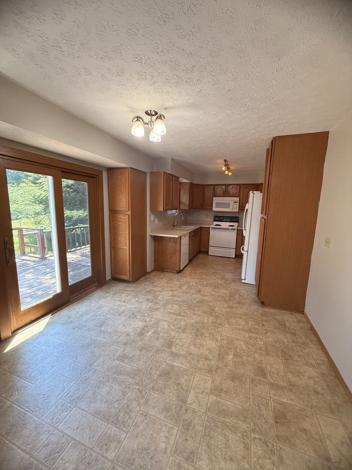 2584 W Village Ter #1 - Photo 4 of 12