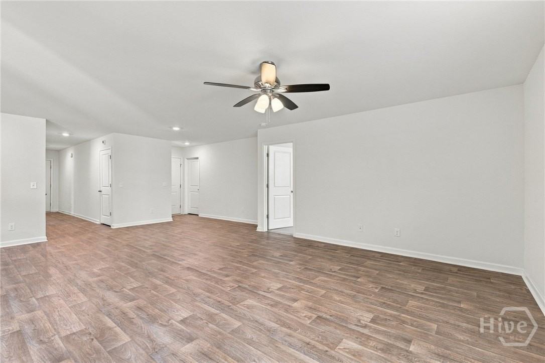 100 Cotton Bluff Ct - Photo 5 of 35