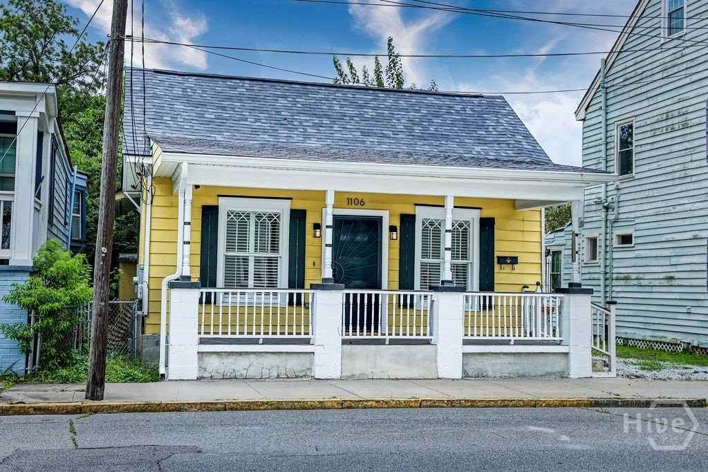 1106 E Broad St - Photo 2 of 34