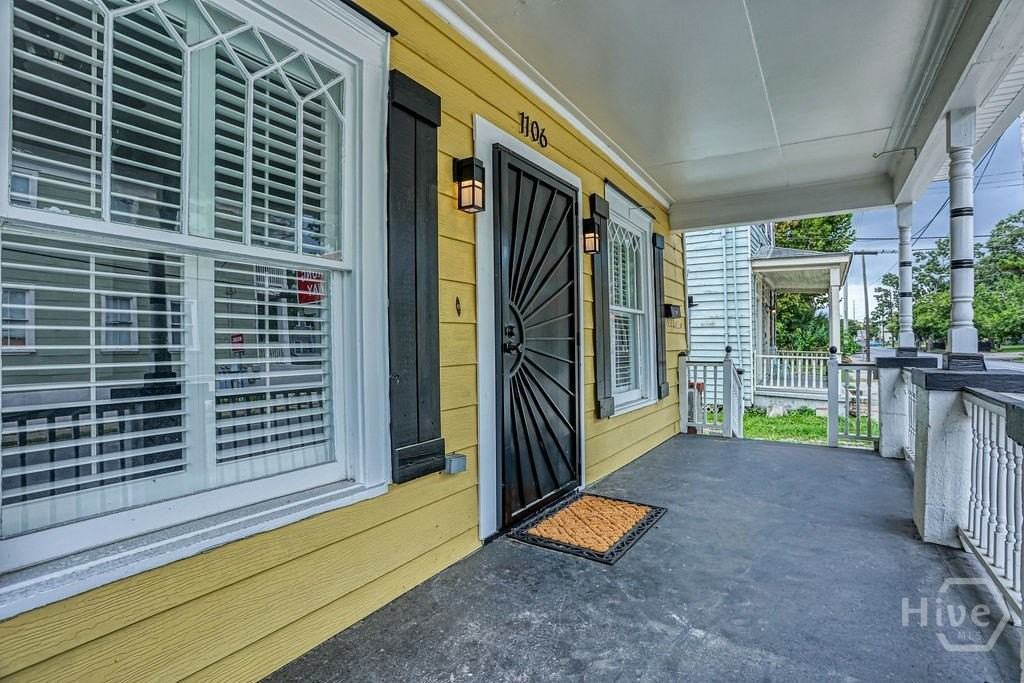 1106 E Broad St - Photo 6 of 34