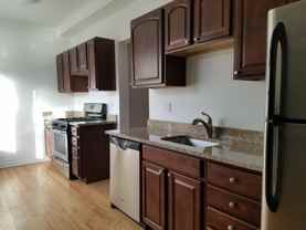 W Aldine Ave & N Halsted St - Photo 1 of 1