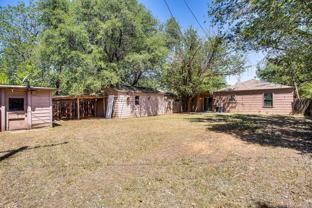 2419 32nd St - Photo 1 of 1