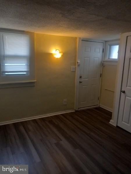 5426 Jonquil Ave - Photo 3 of 5
