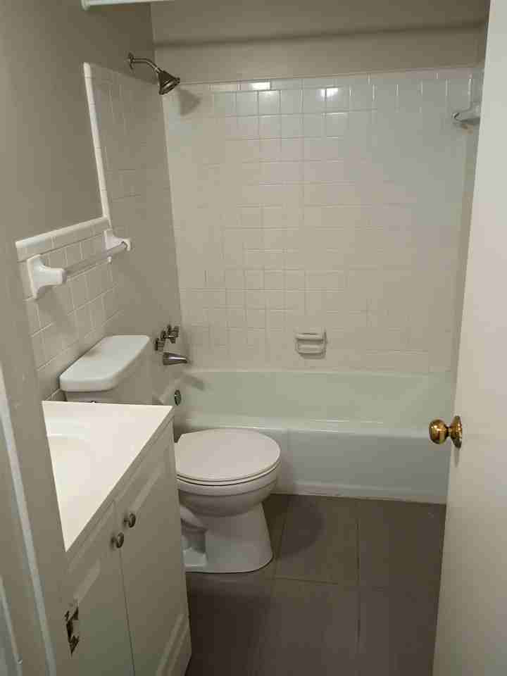32 S Tucker St - Photo 5 of 12
