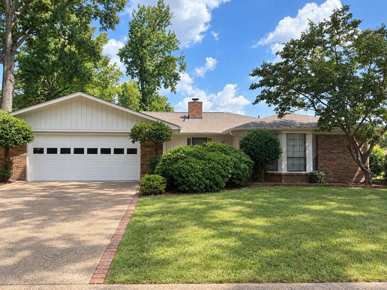3422 Jenny Ln