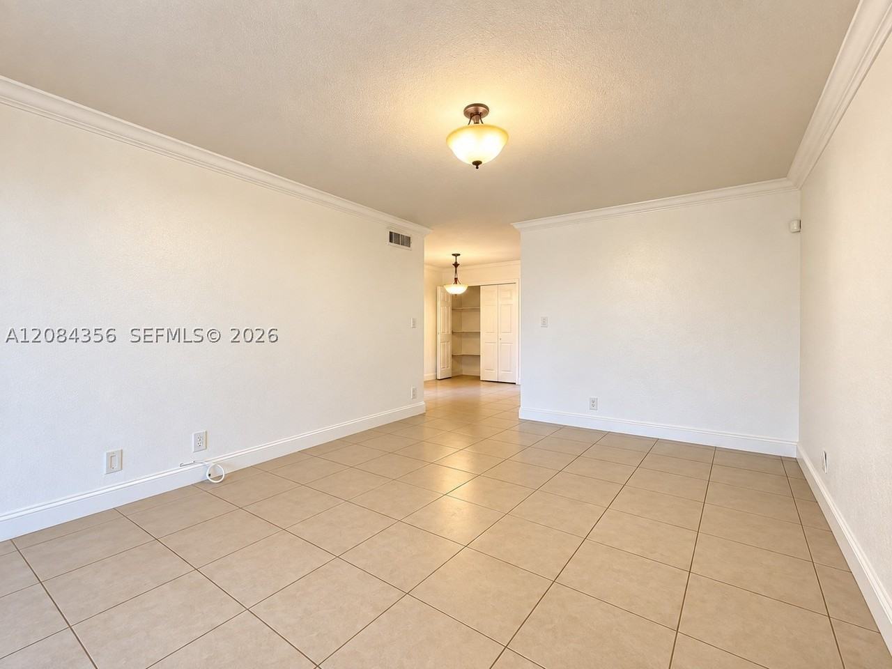13707 Kendale Lakes Cir #109 - Photo 6 of 16