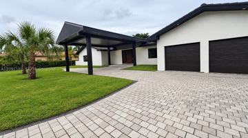 featured image of 9505 Sw 67th Ave