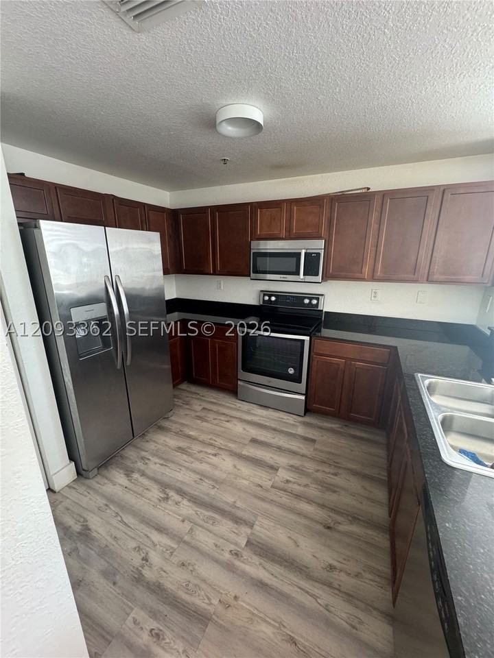 8833 Nw 107th Ct #101 - Photo 3 of 19