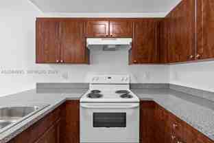 2429 W 78th St #102 - Photo 1 of 1