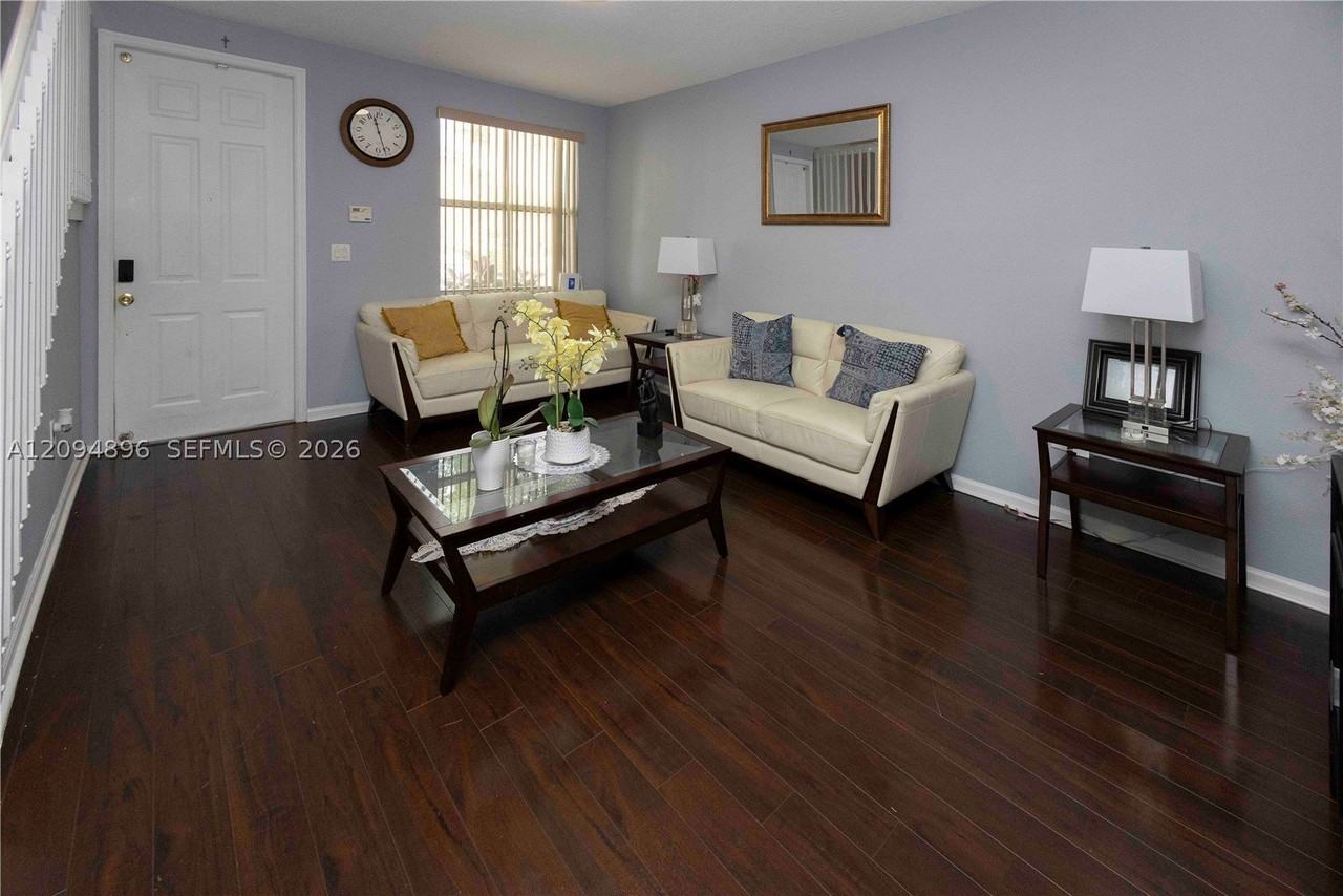 873 Nw 135th Ave - Photo 2 of 28