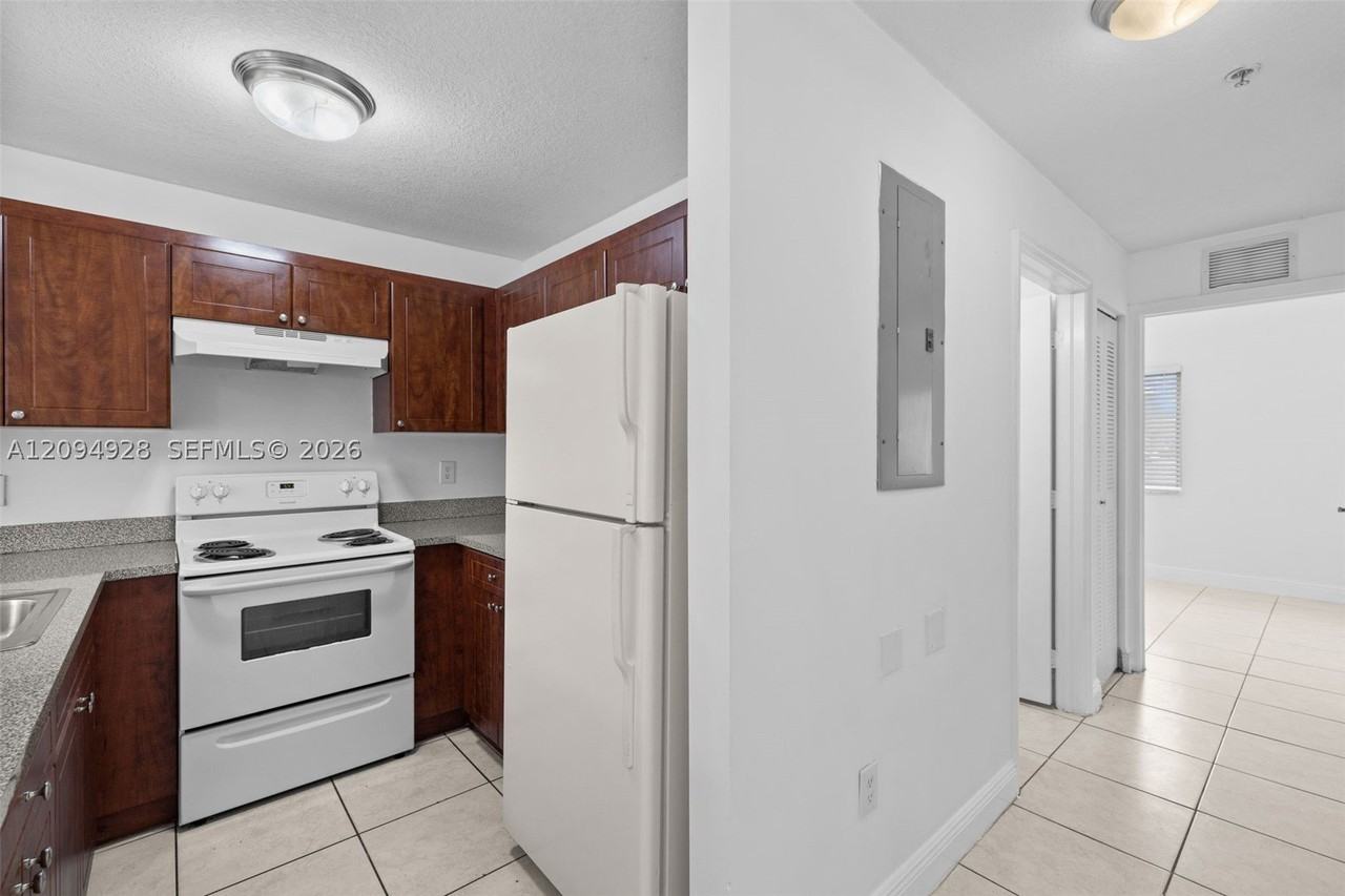 2453 W 78th St #204 - Photo 3 of 21