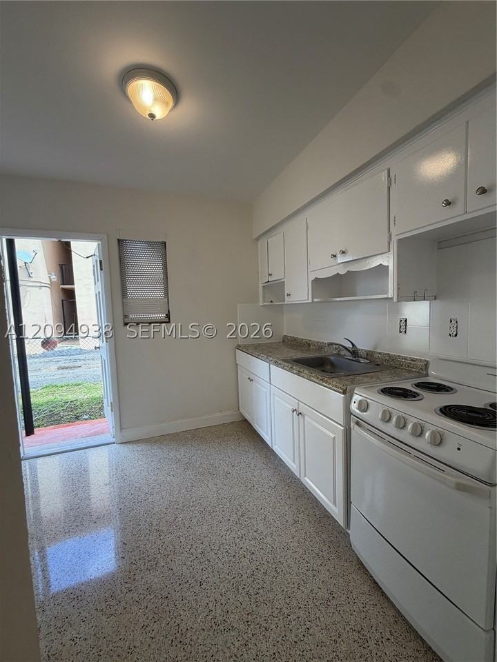 6330 W Flagler St #2 - Photo 3 of 14