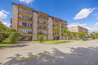 1950 W 54th St #206 - Photo 1 of 1