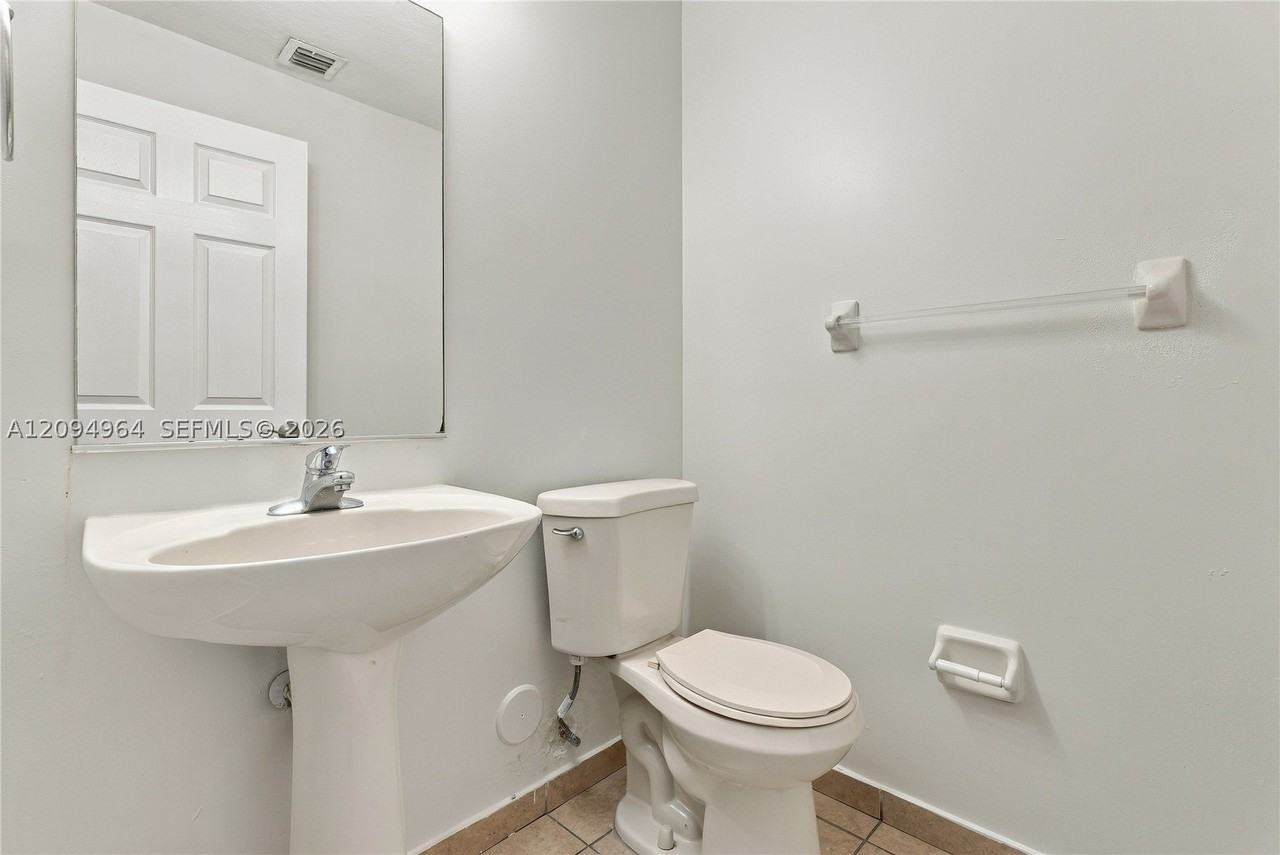 13974 Sw 260th St #101 - Photo 5 of 33