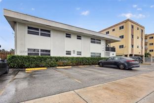 1740 Funston St #8 - Photo 1 of 1
