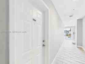 425 Ne 30th St #701 - Photo 1 of 1
