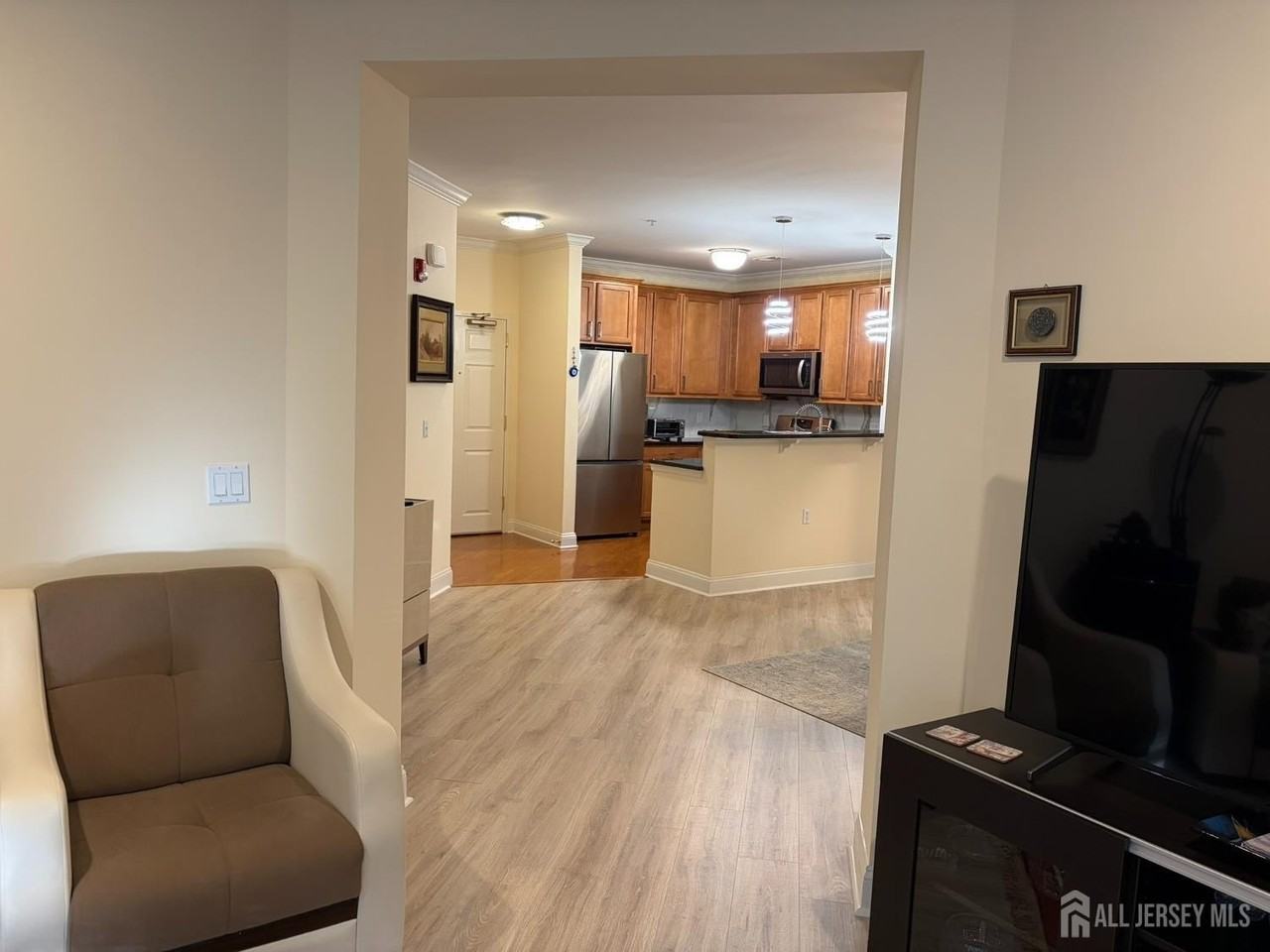 9208 Falston Cir - Photo 6 of 16