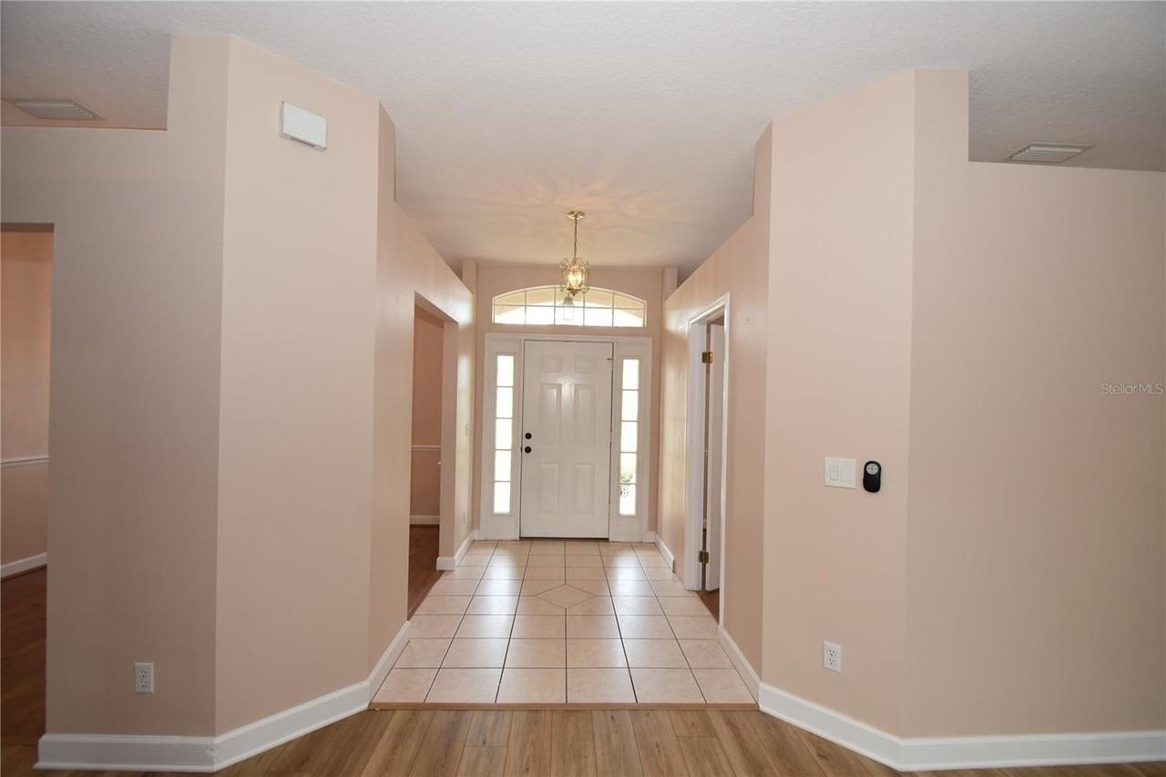 33 Westridge Ln - Photo 3 of 33