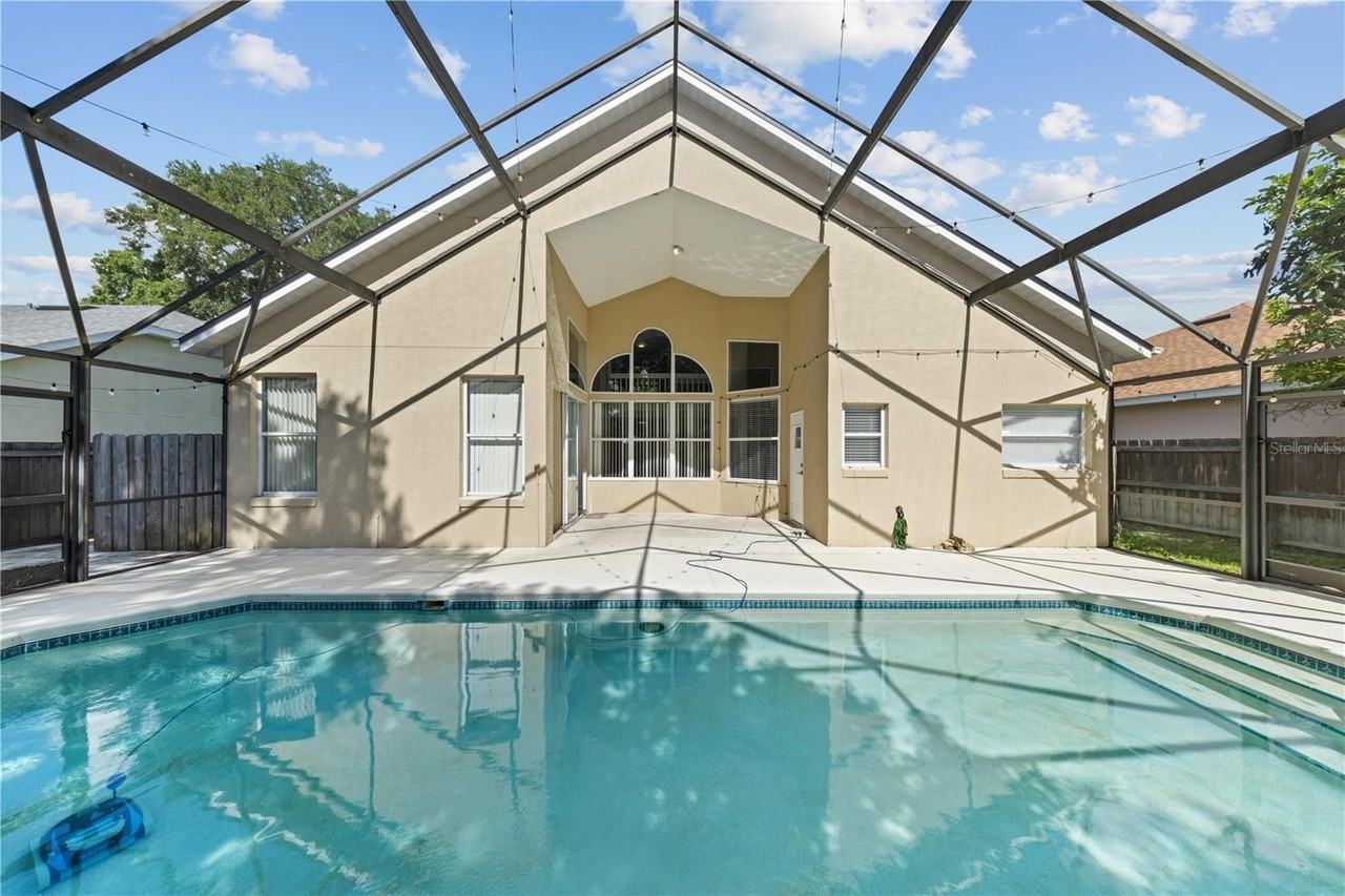 1307 Lochbreeze Way - Photo 7 of 50
