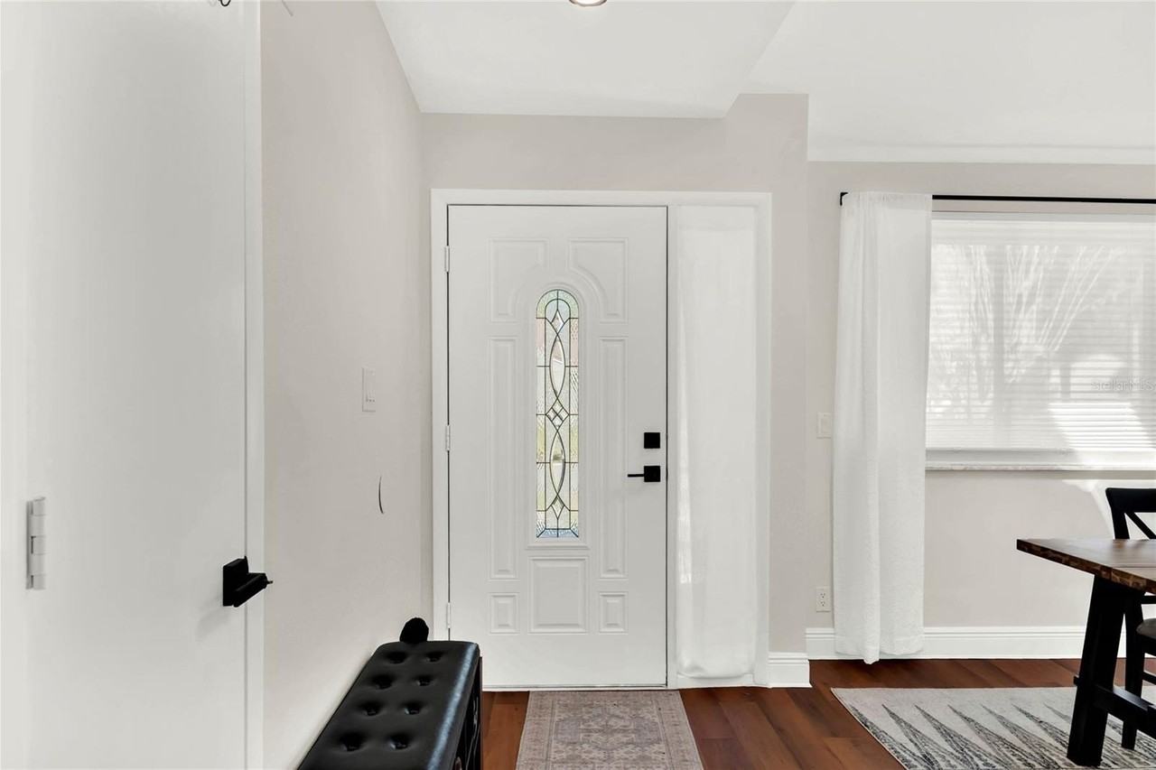 1790 Sun Ridge Dr - Photo 7 of 27