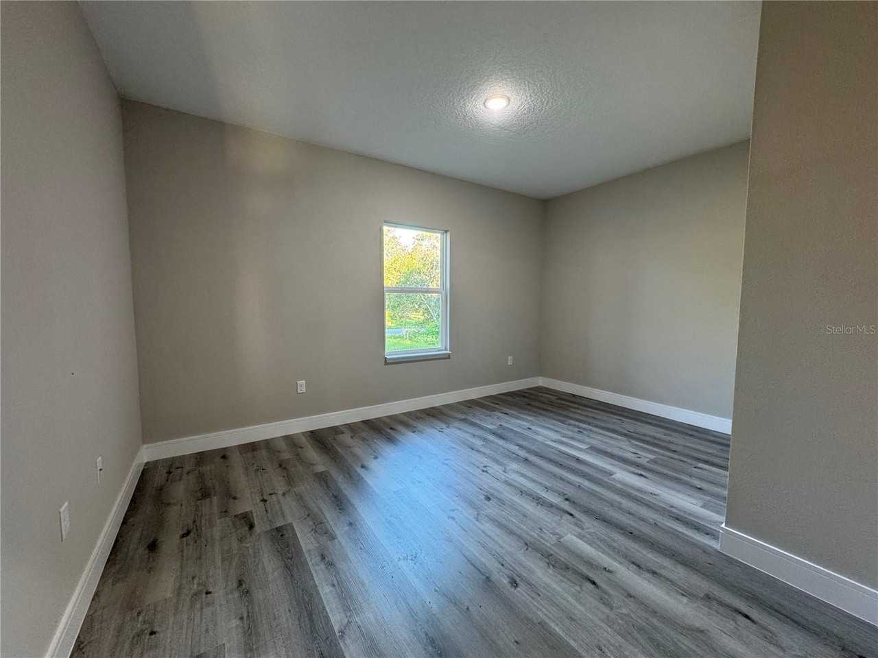 7065 N Lime Dr - Photo 5 of 11