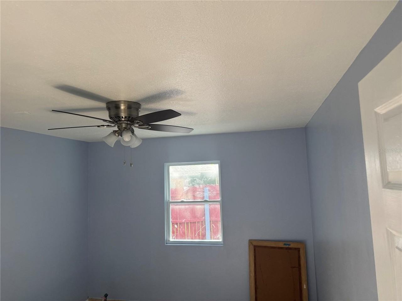 220 3rd St - Photo 4 of 7