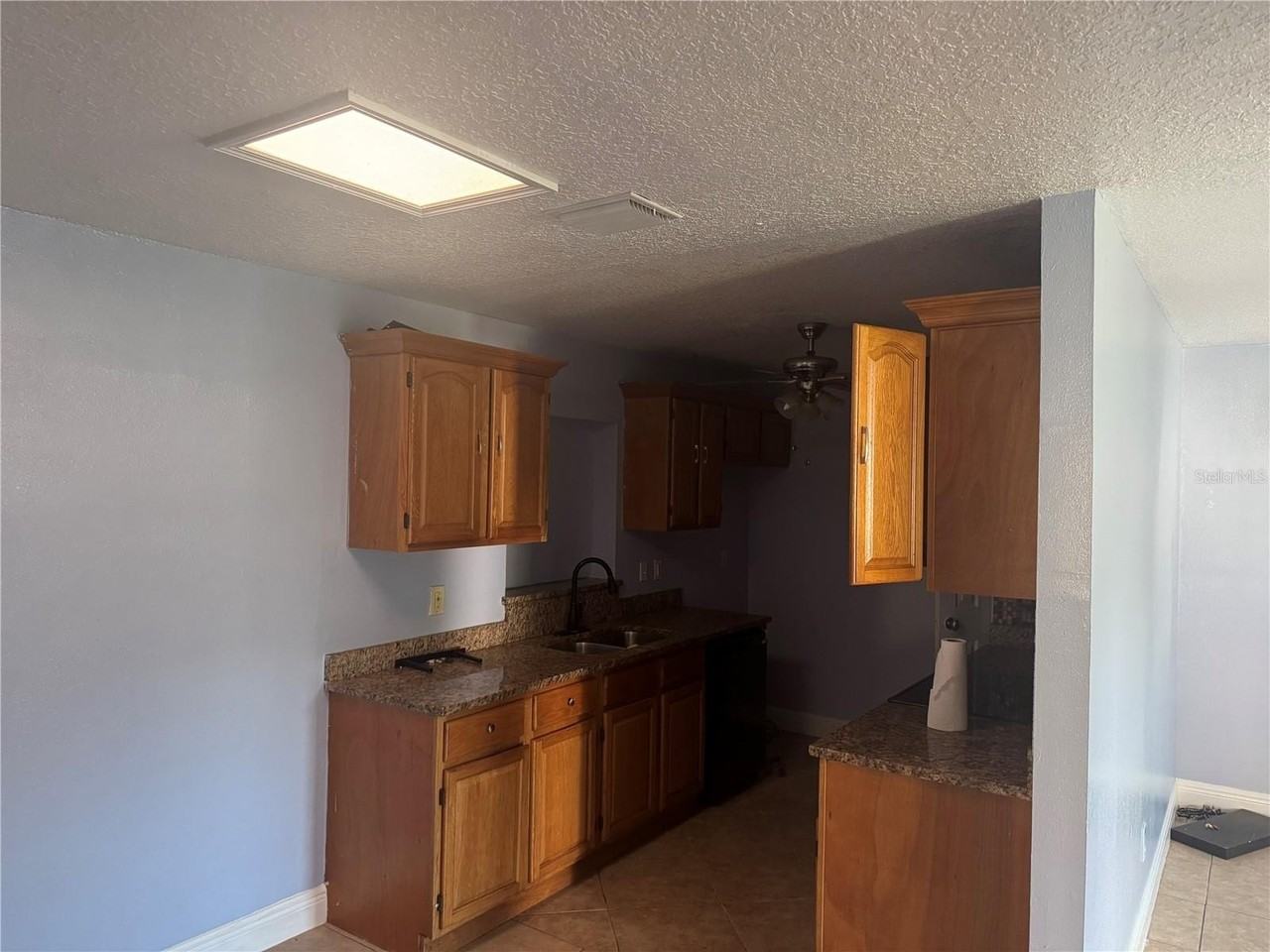 220 3rd St - Photo 5 of 7