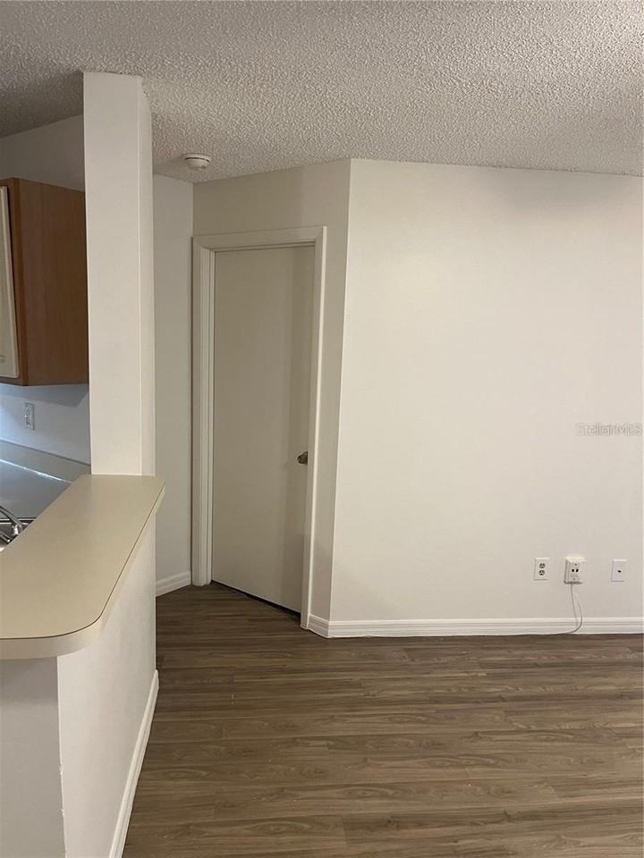 2564 Grassy Point Dr #104 - Photo 6 of 11