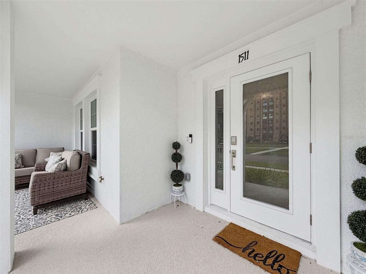 1511 W Chestnut St - Photo 5 of 50