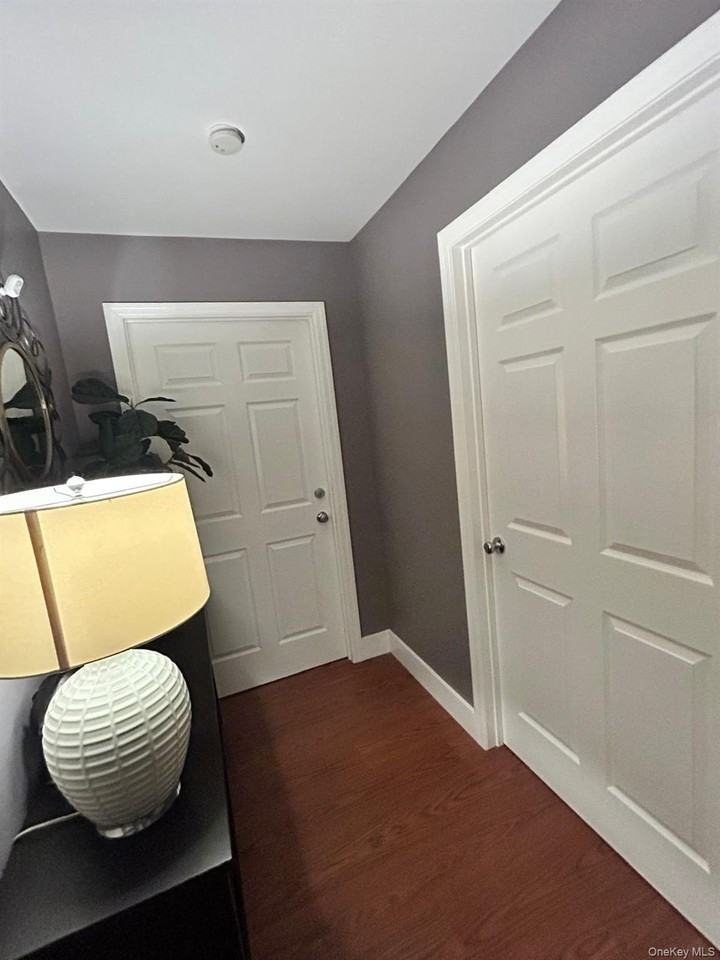 11 Saint Joseph Pl - Photo 3 of 30