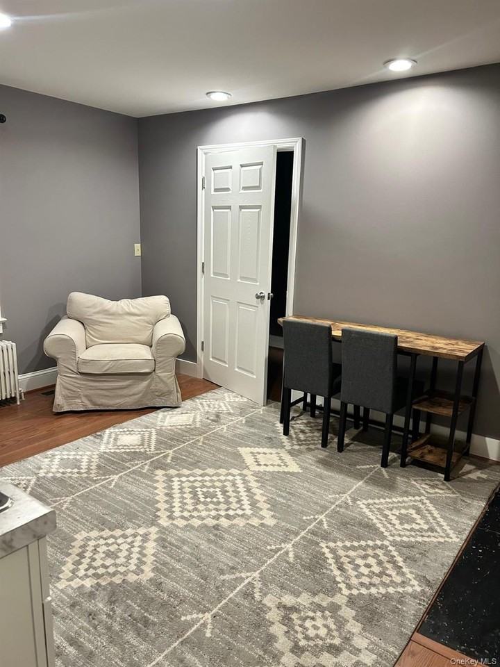 11 Saint Joseph Pl - Photo 5 of 30