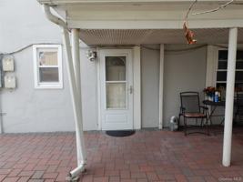 featured image of 222 N 6th Ave