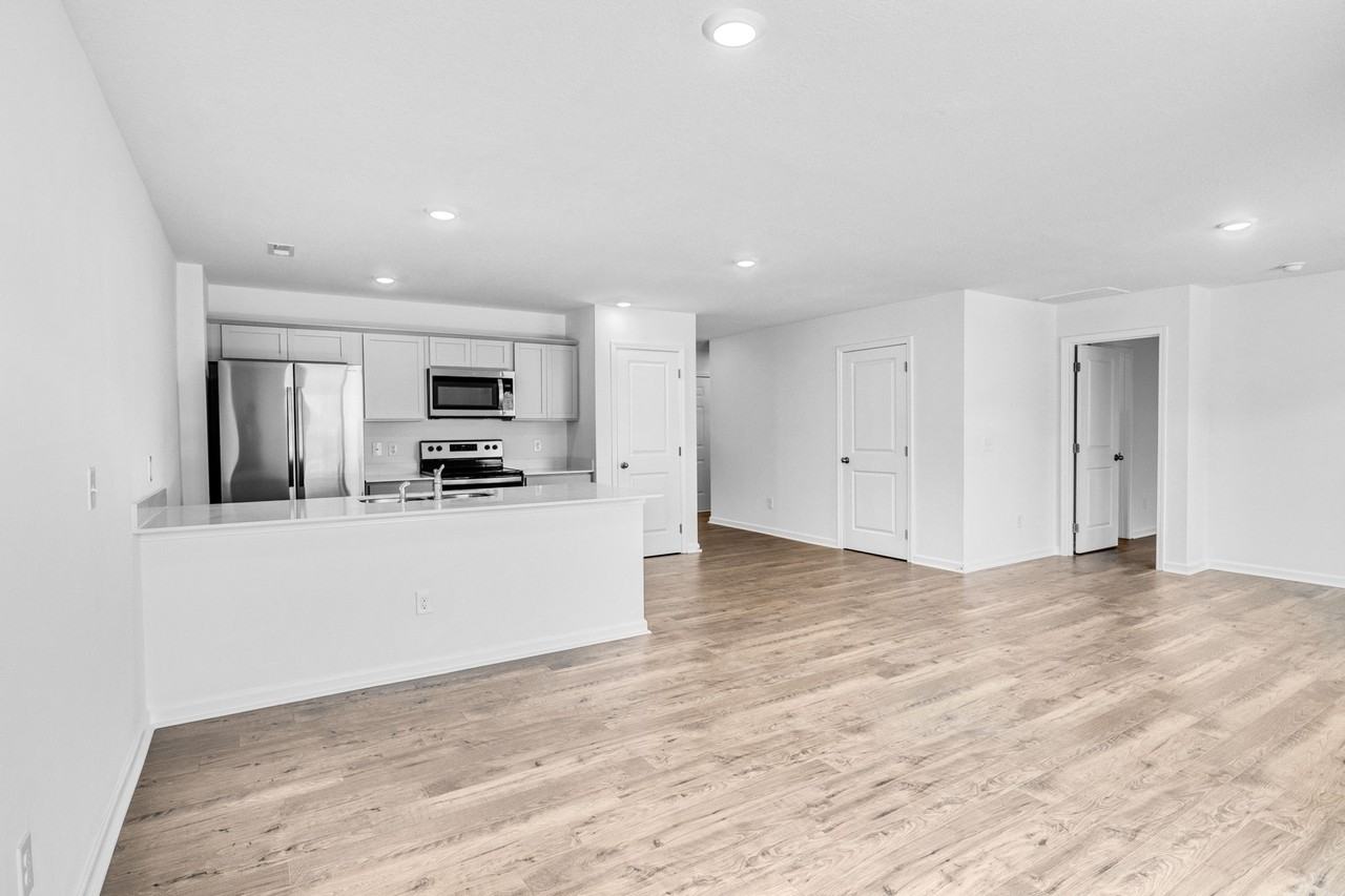 1248 Cherry Grv #1 - Photo 4 of 24