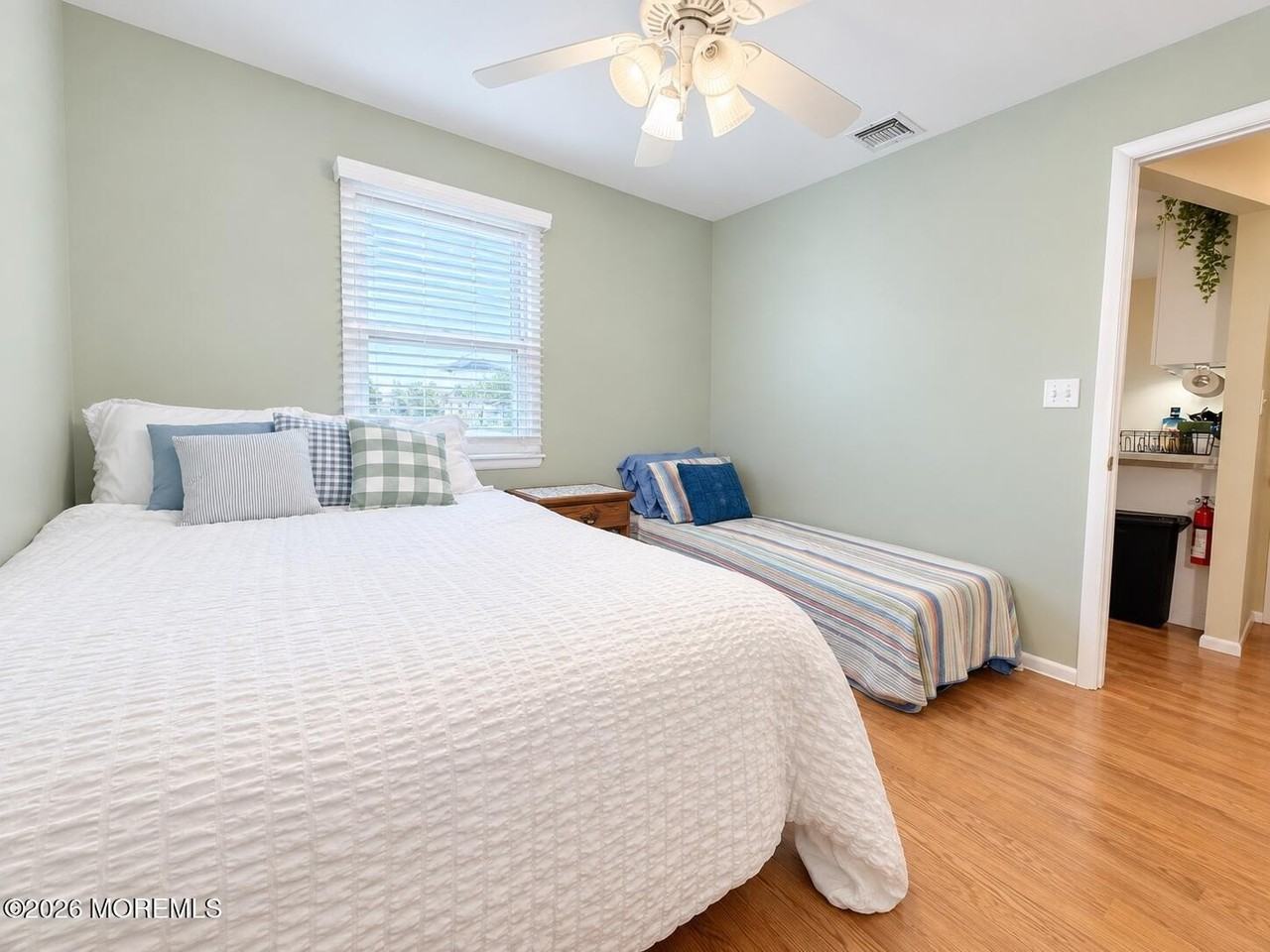 272 Hancock Ave #UP - Photo 4 of 14