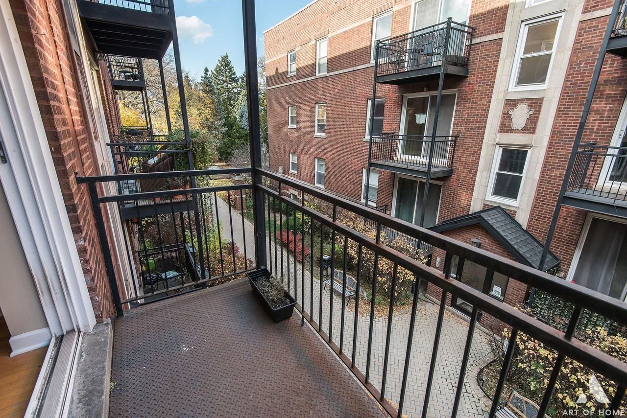 3711 N Kenneth Ave #320 - Photo 6 of 11