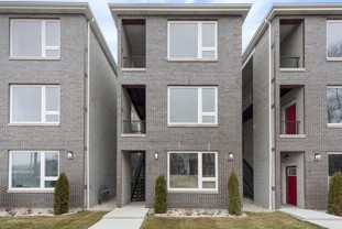 1241 S Fairfield Ave #3 - Photo 1 of 1