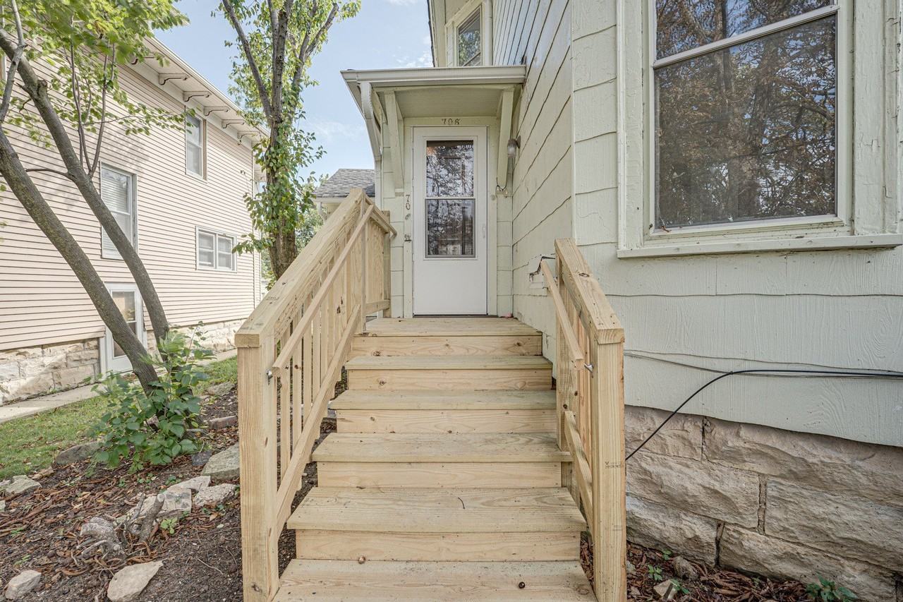 706 Mcdonough St #1 - Photo 3 of 18