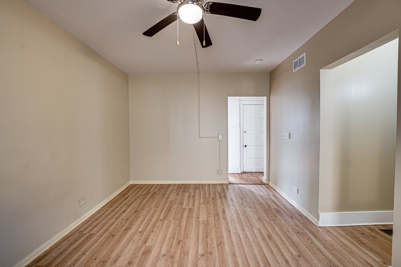 706 Mcdonough St #1 - Photo 5 of 18